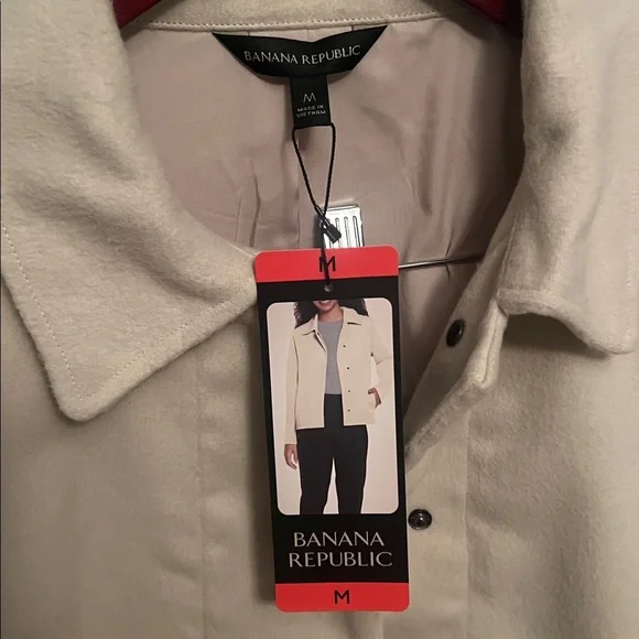 Banana Republic Cream Shacket - Picture 2 of 5